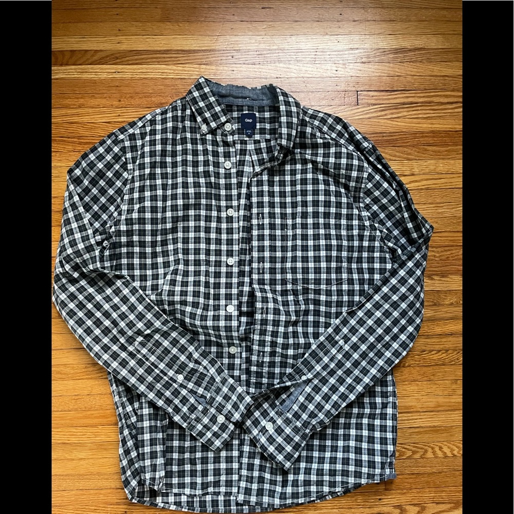 Men’s Gap Button Down - image 1